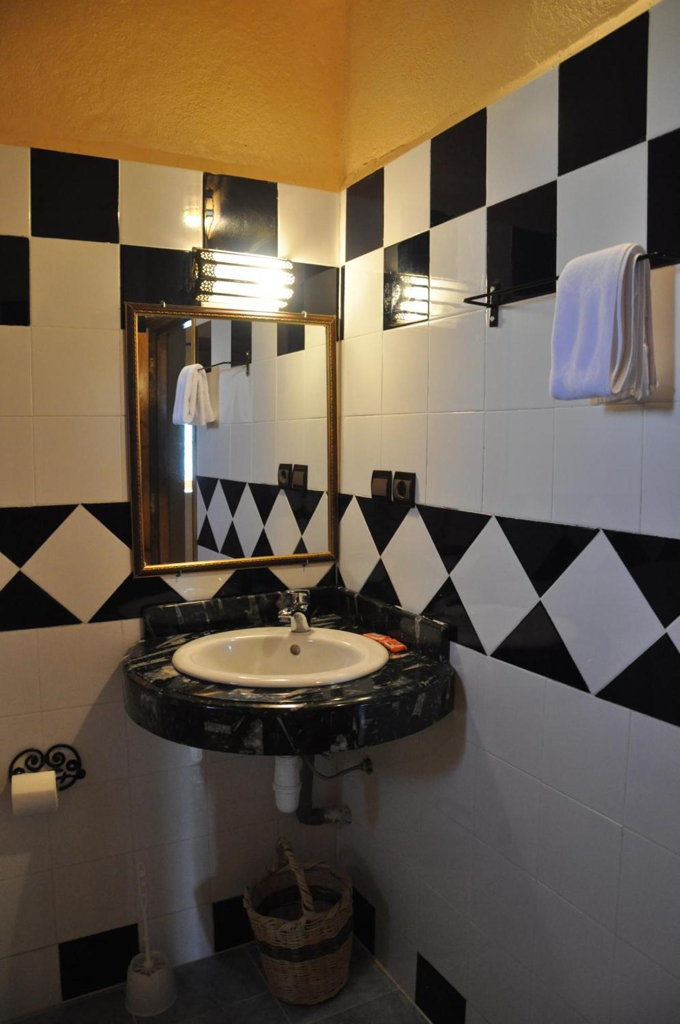 Serdrar Camp Timganine Room photo